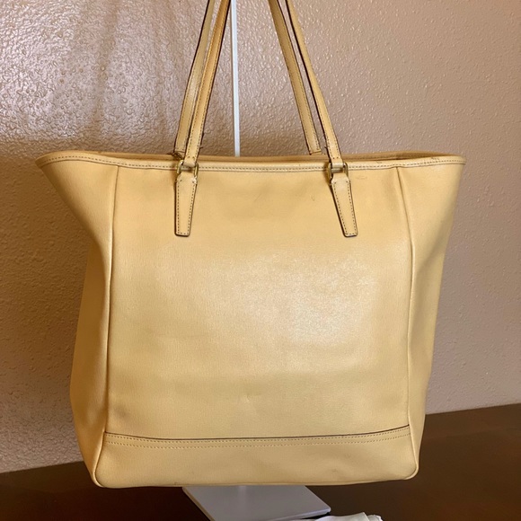 Coach NorthSouth City Leather Extra Large Tote # 23821 - Picture 7 of 14
